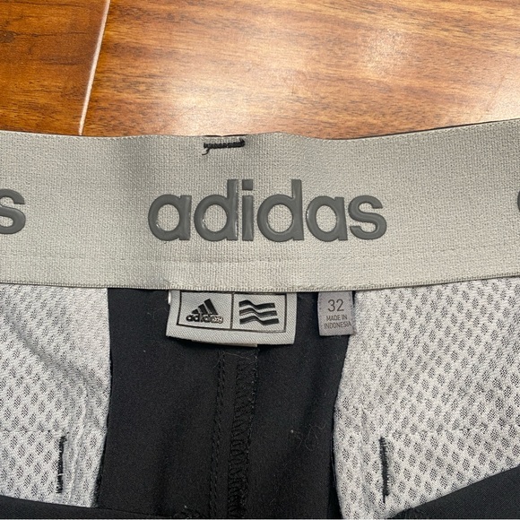 Adidas Men's Black Gray Hybrid 9" Shorts Size 32 Golf Country Club Athleisure - Picture 9 of 13